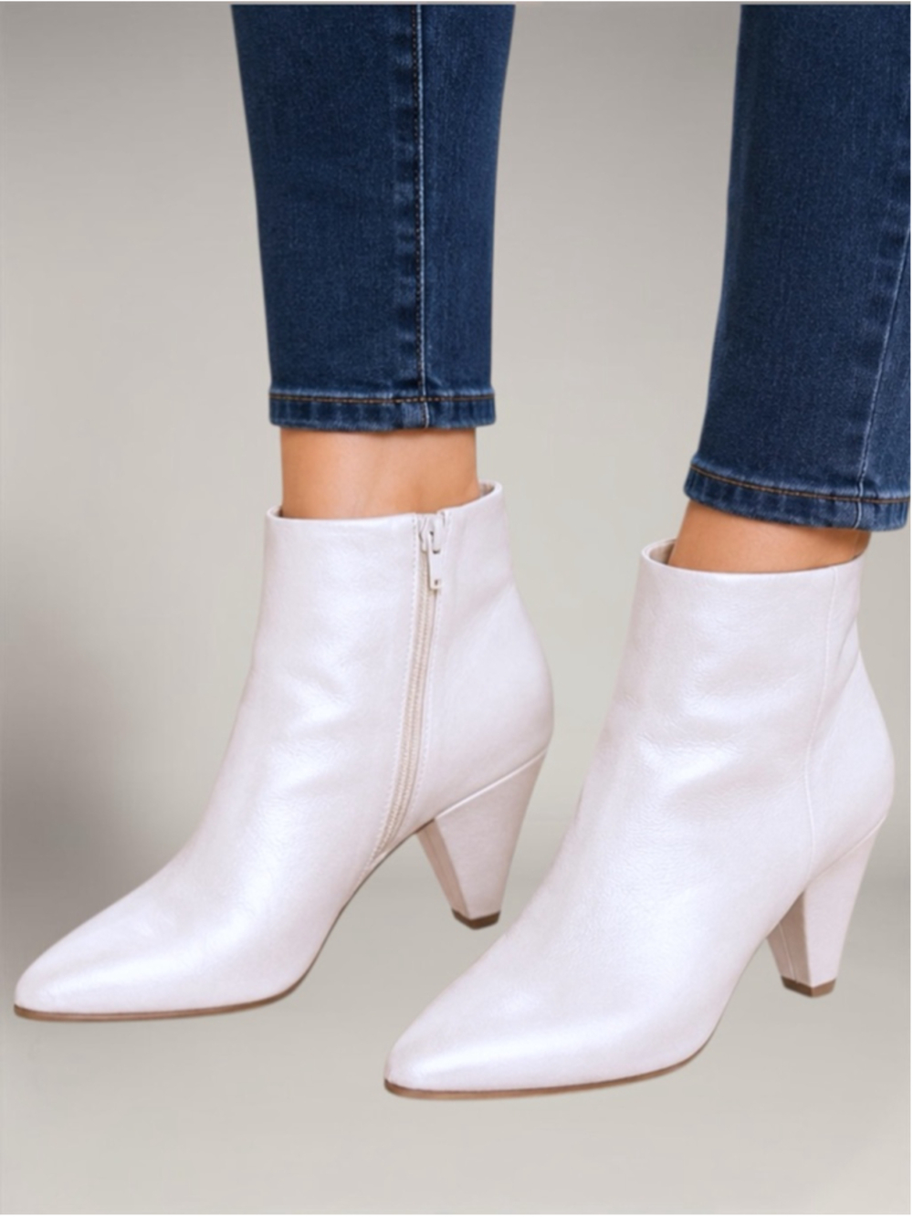 Seven Dials Calzada Ice Ankle Booties – Women’s Size 6.5